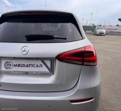 Auto - Mercedes-benz a 180 d automatic sport