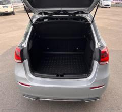 Auto - Mercedes-benz a 180 d automatic sport