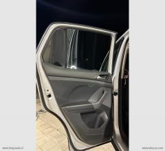 Auto - Volkswagen t-cross 1.0 tsi life