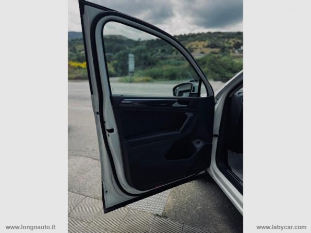 Auto - Volkswagen tiguan 2.0 tdi 150cv scr dsg elegance