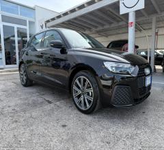 Auto - Audi a1 spb 30 tfsi s tronic identity black