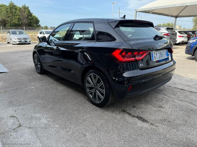 Auto - Audi a1 spb 30 tfsi s tronic identity black