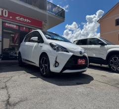 Toyota yaris 1.5 hybrid 5p. style