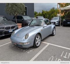 Auto - Porsche 993 carrera 4 coupÃ©