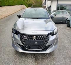 Auto - Peugeot 208 puretech 100 s&s 5p. gt