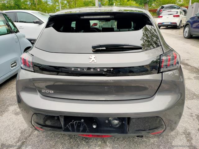 Auto - Peugeot 208 bluehdi 100 s&s 5p. allure