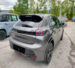 Auto - Peugeot 208 puretech 100 s&s eat8 5p. gt