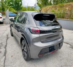 Auto - Peugeot 208 puretech 100 s&s eat8 5p. gt