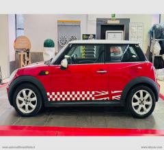 Auto - Mini mini cooper !!!tetto bianco!!!
