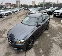 Auto - Bmw 320d touring business aut.