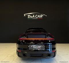 Auto - Porsche 911 carrera 4 gts