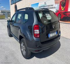 Auto - Dacia duster 1.6 110 cv 4x2 gpl laurÃ©ate