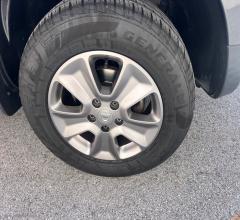 Auto - Dacia duster 1.6 110 cv 4x2 gpl laurÃ©ate
