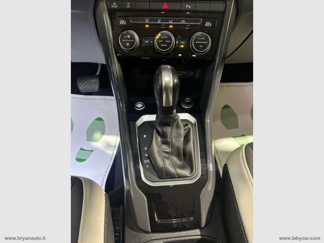 Auto - Volkswagen t-roc 2.0 tdi 150cv dsg advanced