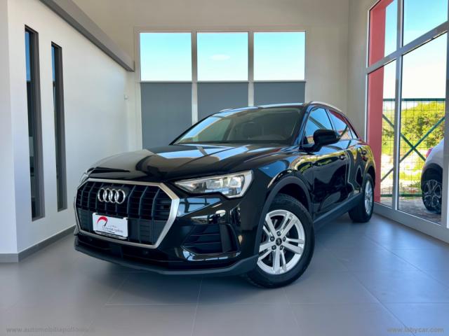 Audi q3 35 tdi s tronic business