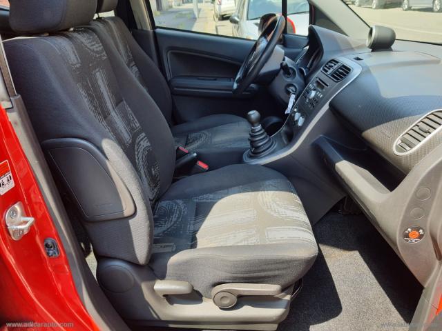Auto - Opel agila 1.2 94 cv