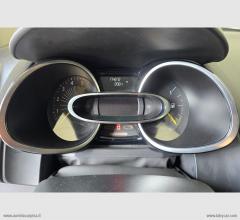 Auto - Renault clio 1.5 dci 8v 75 cv 5p. costume nat.