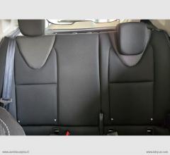 Auto - Renault clio 1.5 dci 8v 75 cv 5p. costume nat.