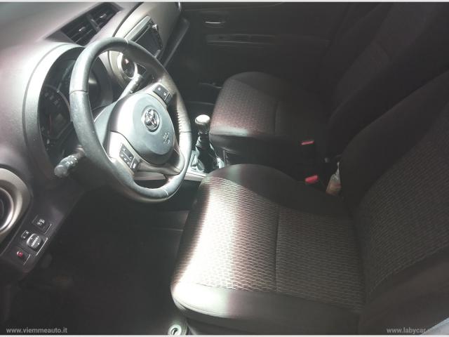 Auto - Toyota yaris 1.4 d-4d 5p. lounge