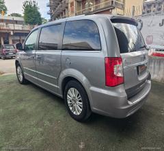 Auto - Lancia voyager 2.8 turbodiesel gold 177 cv