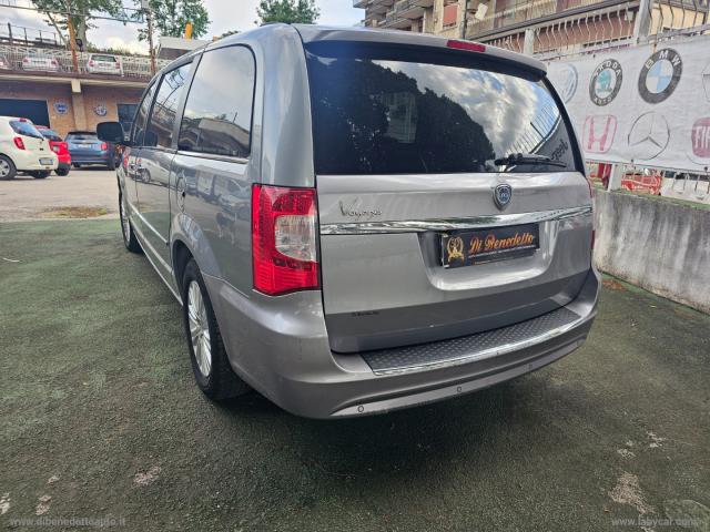 Auto - Lancia voyager 2.8 turbodiesel gold 177 cv