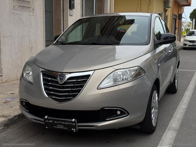 Lancia ypsilon 1.2 69 cv 5p. s&s platinum