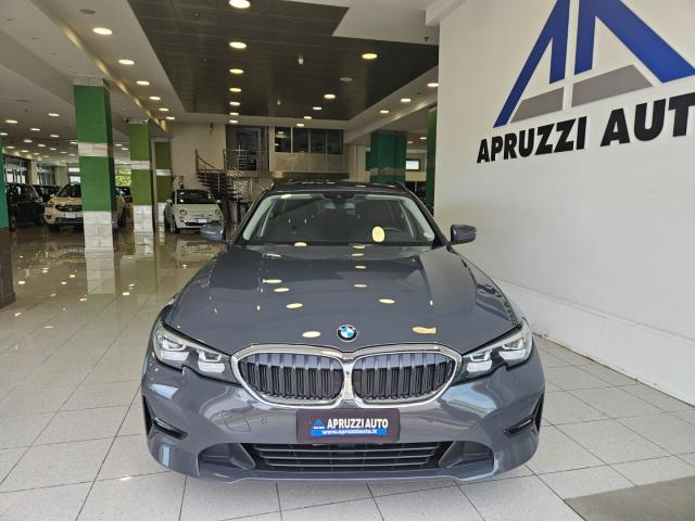 Auto - Bmw 318d touring business advantage aut.