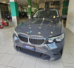 Auto - Bmw 318d touring business advantage aut.