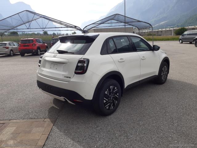 Auto - Fiat 600 1.2 hybrid 100 cv mhev