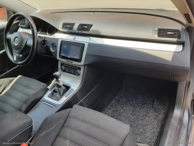 Auto - Volkswagen passat variant 2.0 tdi 140cv 4motion