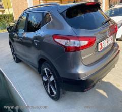 Auto - Nissan qashqai 1.6 dci 2wd tekna