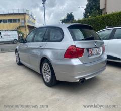 Auto - Bmw 320d touring futura