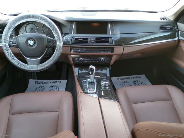 Auto - Bmw 525d xdrive touring luxury