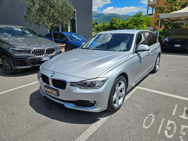 Auto - Bmw 320d touring