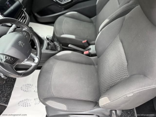 Auto - Peugeot 208 1.2 vti 82 cv 3p. allure