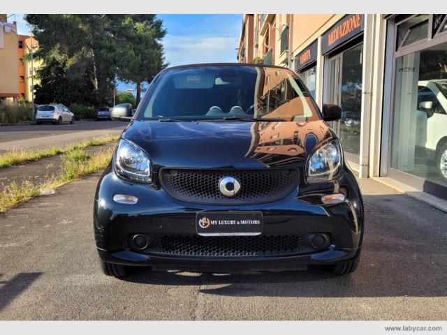 Auto - Smart fortwo 70 1.0 automatica