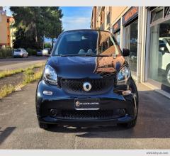 Auto - Smart fortwo 70 1.0 automatica