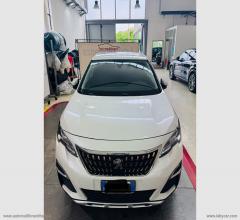 Auto - Peugeot 3008 puretech turbo 130 s&s allure