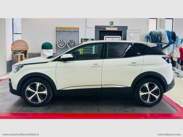 Auto - Peugeot 3008 puretech turbo 130 s&s allure