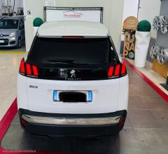 Auto - Peugeot 3008 puretech turbo 130 s&s allure