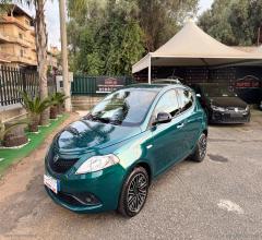 Auto - Lancia ypsilon 1.2 69 cv 5p. gold