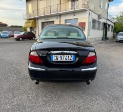 Auto - Jaguar s-type 2.5 v6 24v cat executive