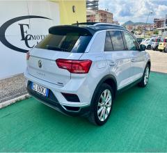 Auto - Volkswagen t-roc 2.0 tdi 150 dsg adv.