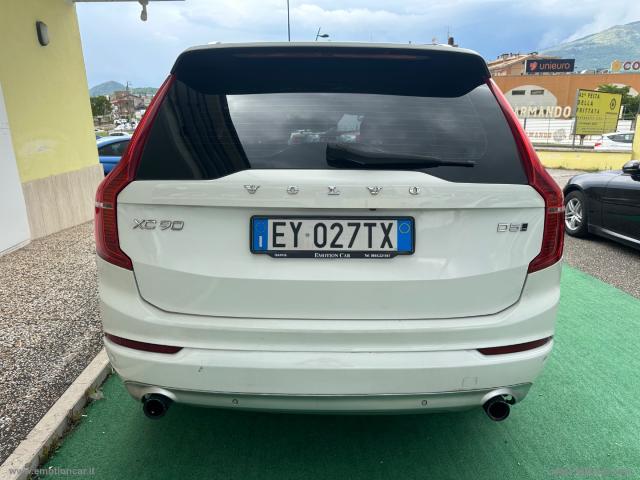 Auto - Volvo xc90 d5 awd geartronic kinetic