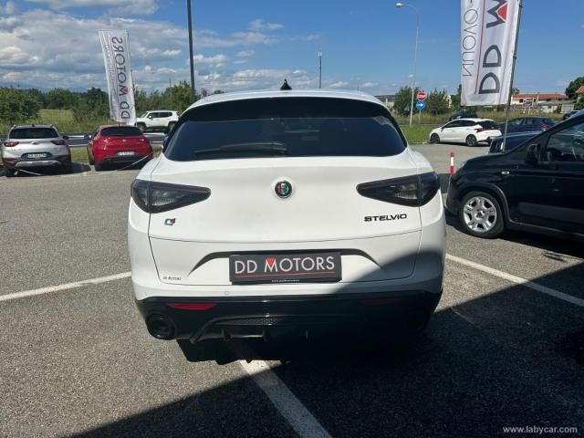 Auto - Alfa romeo stelvio 2.2 t.diesel 210cv at8 q4 veloce