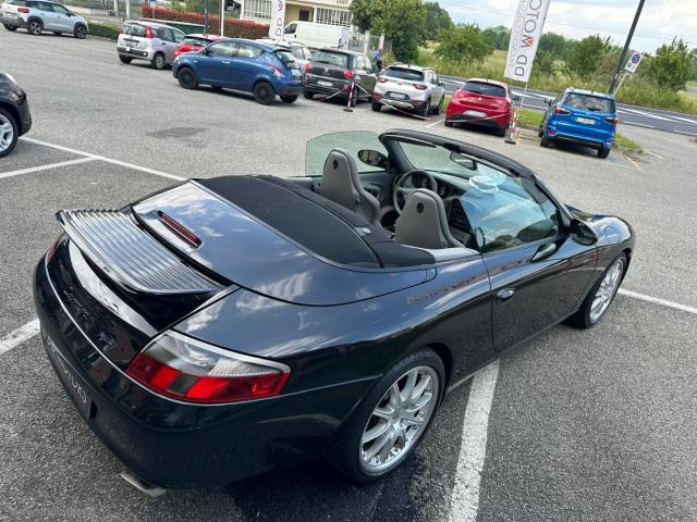Auto - Porsche 911 carrera cabrio