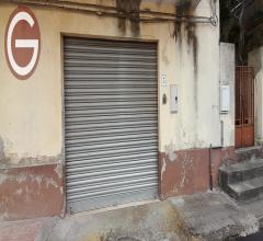 Garage in vendita a taurianova centro storico