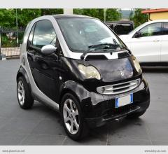 Auto - Smart fortwo coupÃ© 800 cdi 41cv