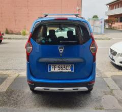 Auto - Dacia lodgy stepway 1.2 tce 115 cv s&s 7 posti