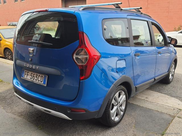 Auto - Dacia lodgy stepway 1.2 tce 115 cv s&s 7 posti